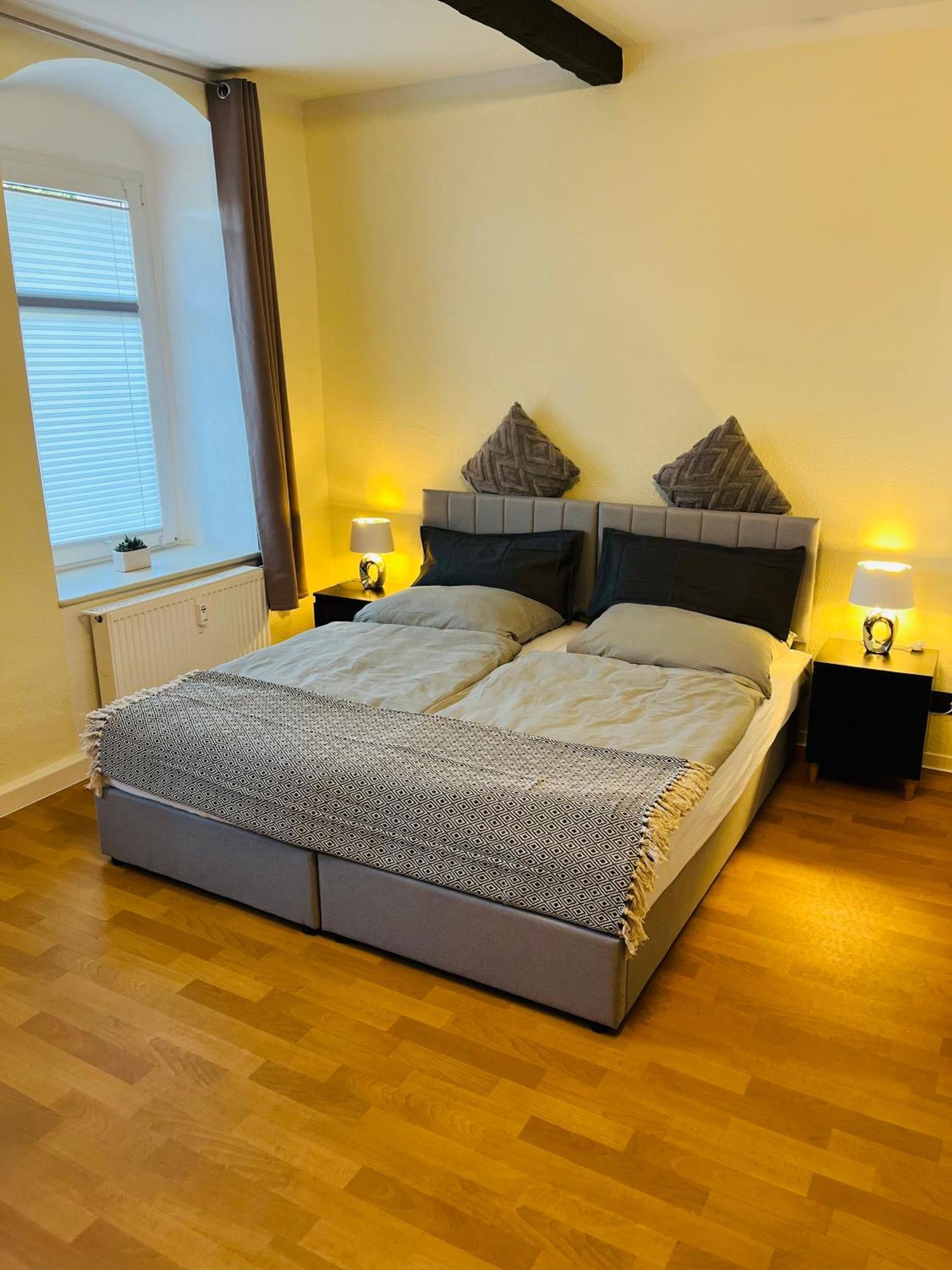 Apartment Tenx Митвайда Екстериор снимка